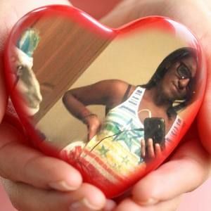 Meet your Posher, Dejena